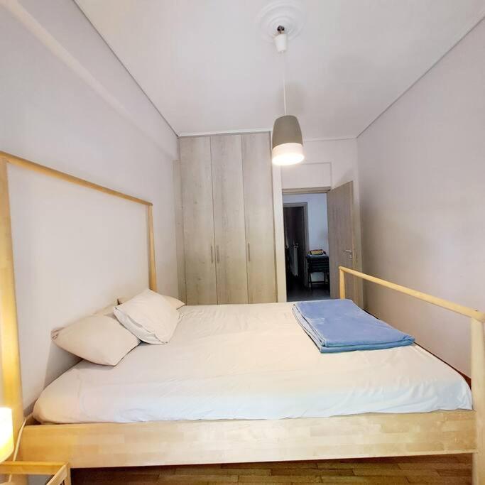 20' From The Airport,20' From The Center Of Athens Apartment Luaran gambar