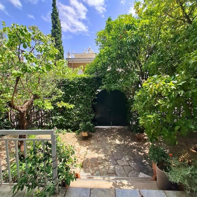 20' From The Airport,20' From The Center Of Athens Apartment Luaran gambar