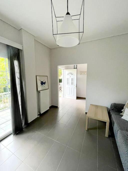20' From The Airport,20' From The Center Of Athens Apartment Luaran gambar